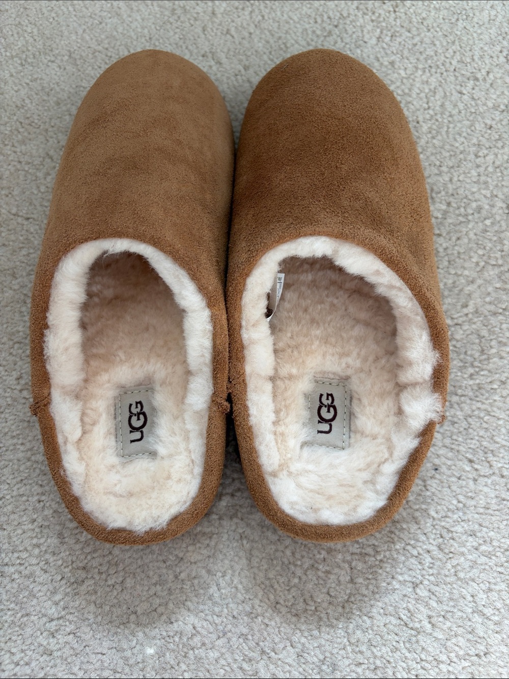 UGG Slip-On